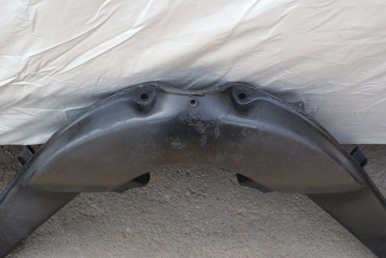 3174 Mercedes-Benz W115 220D Rear Subframe Axle Carrier Suspension