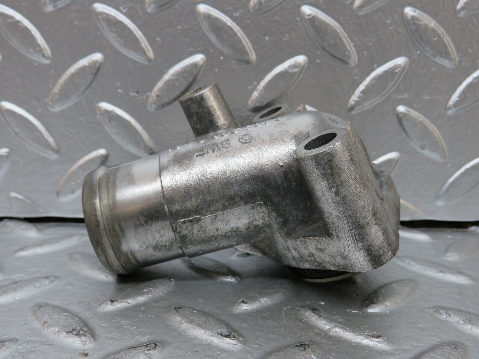 24855 Mercedes-Benz W140 S320 Coolant Flange Pipe 1042030431