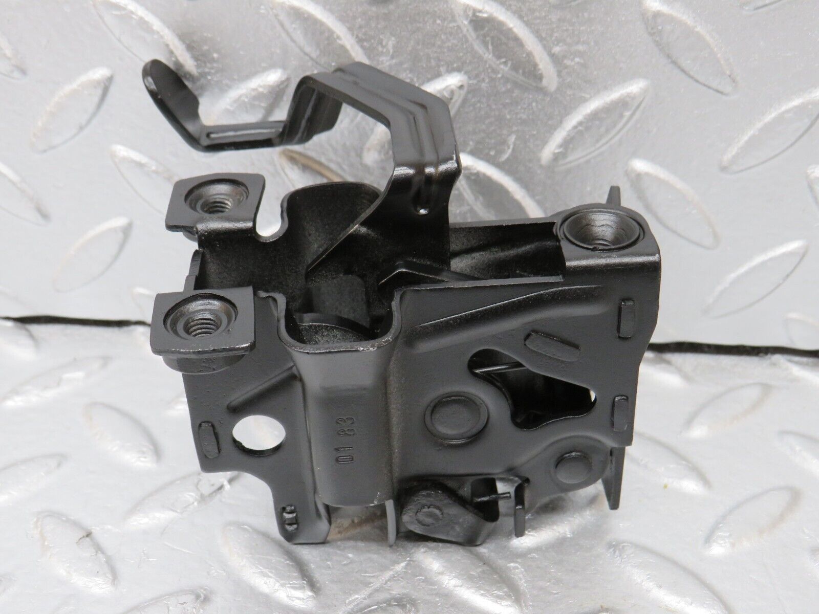 34591 Mercedes-Benz C126 380SEC Coupe Bonnet Lock Latch Left 1268800760