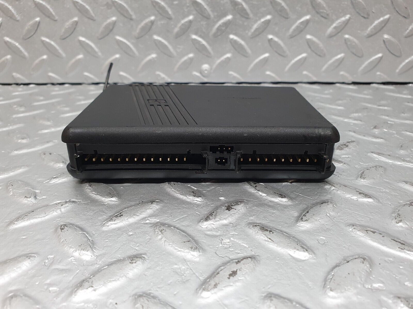 41086 Mercedes-Benz W126 300SE Infrared Alarm Control Module Unit Q35003918