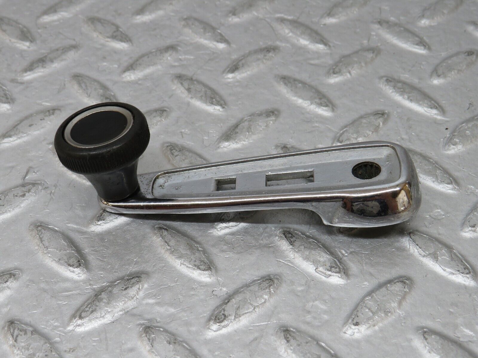 35727 Mercedes-Benz W108 Window Lifter Crank Handle