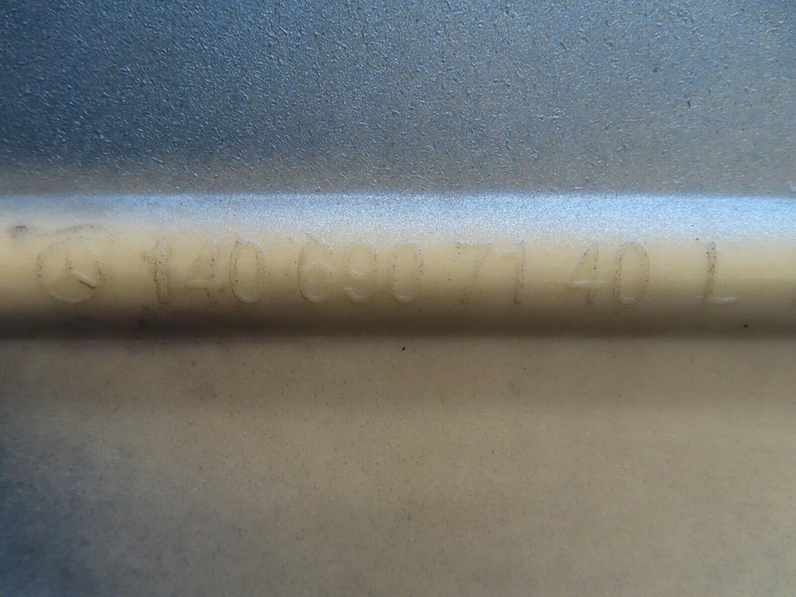 15014 Mercedes-Benz W140 S320 Front Left Door Moulding Trim 1406907140