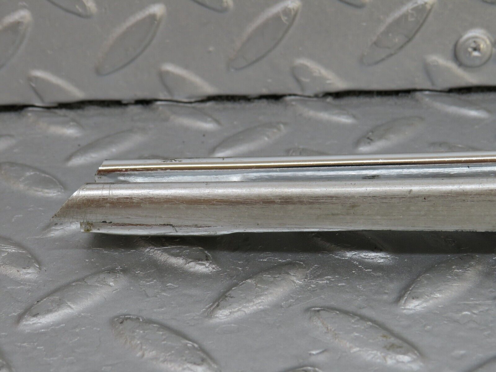 35869 Mercedes-Benz W108 Front Right Door Window Chrome Channel