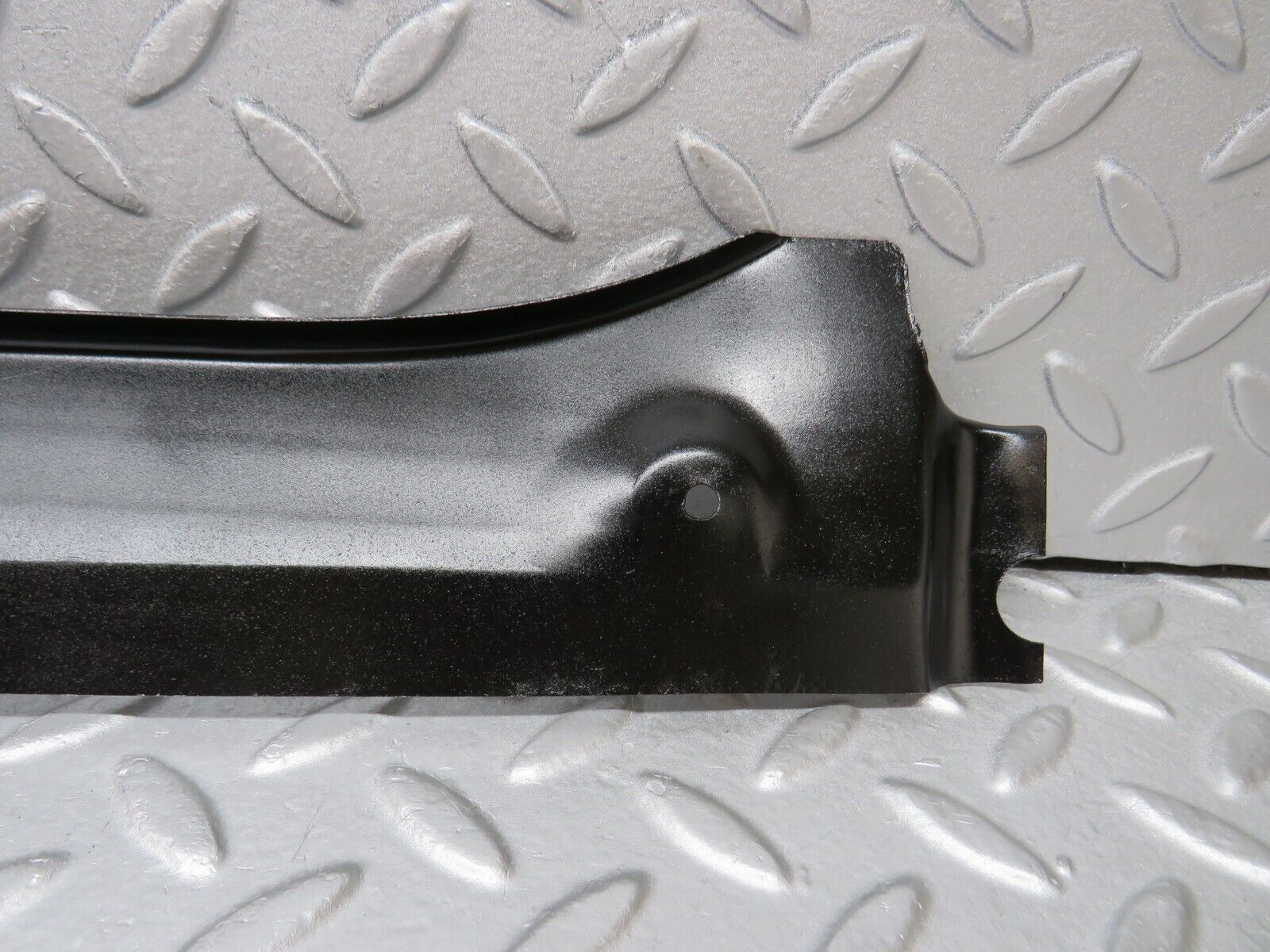 37491 Mercedes-Benz W109 300SEL Front Right Door Sill Cable Wire Cover Panel