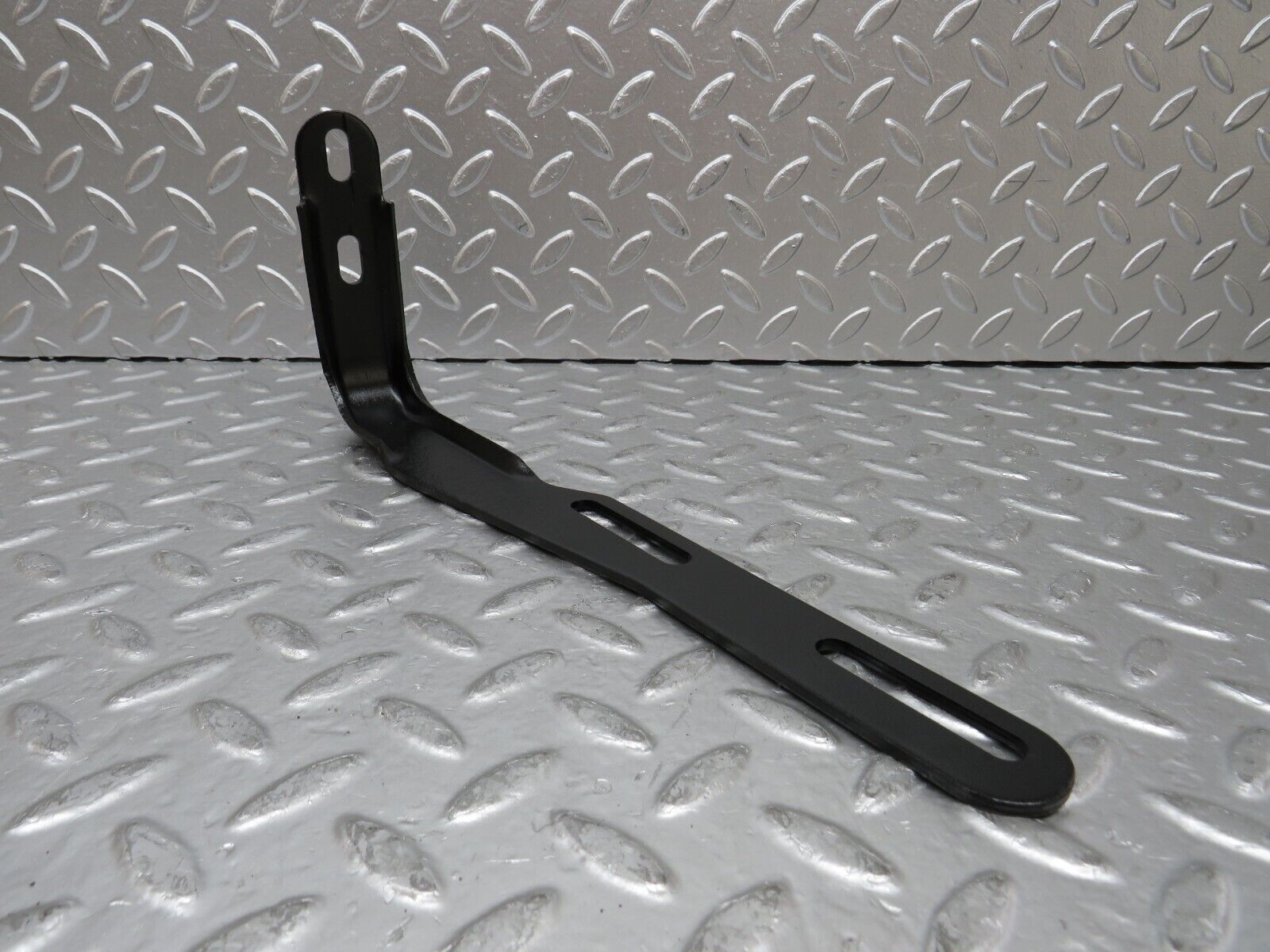 26739 Mercedes-Benz C124 220CE Coupe Exhaust Bracket