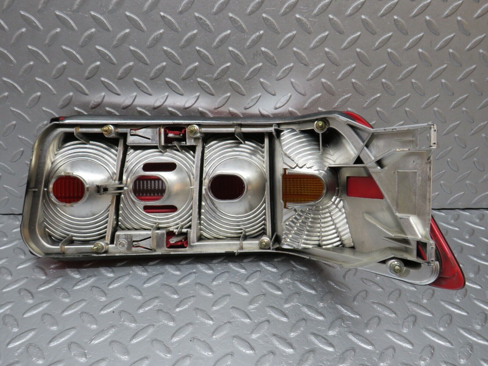 39347 Mercedes-Benz R129 320SL Coupe Tail Light Left Side