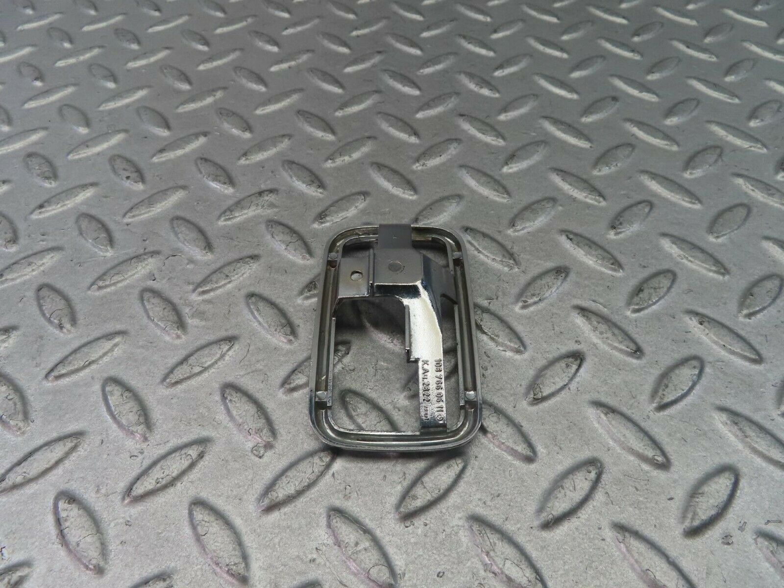 8638 Mercedes-Benz W108 Chrome Frame For Door Opener Left 1087660511
