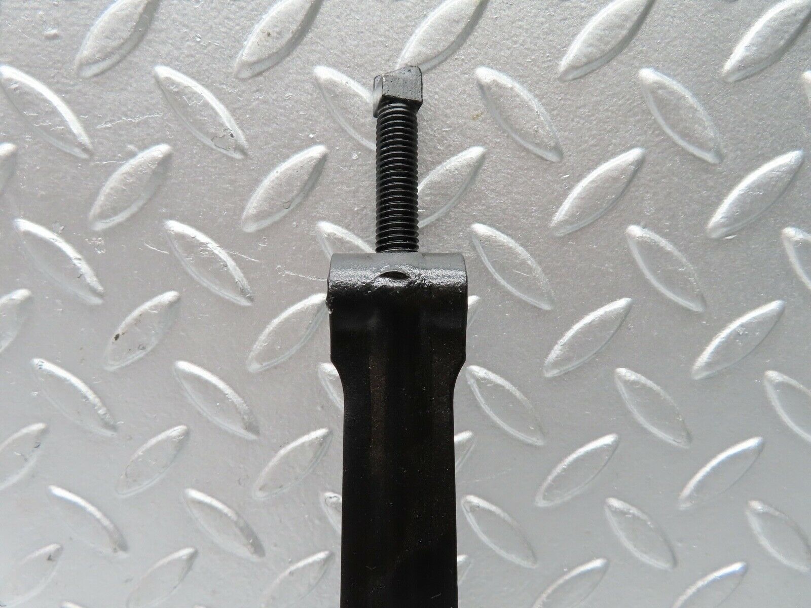 20947 Mercedes-Benz W114 250CE Coupe Handbrake Regulator