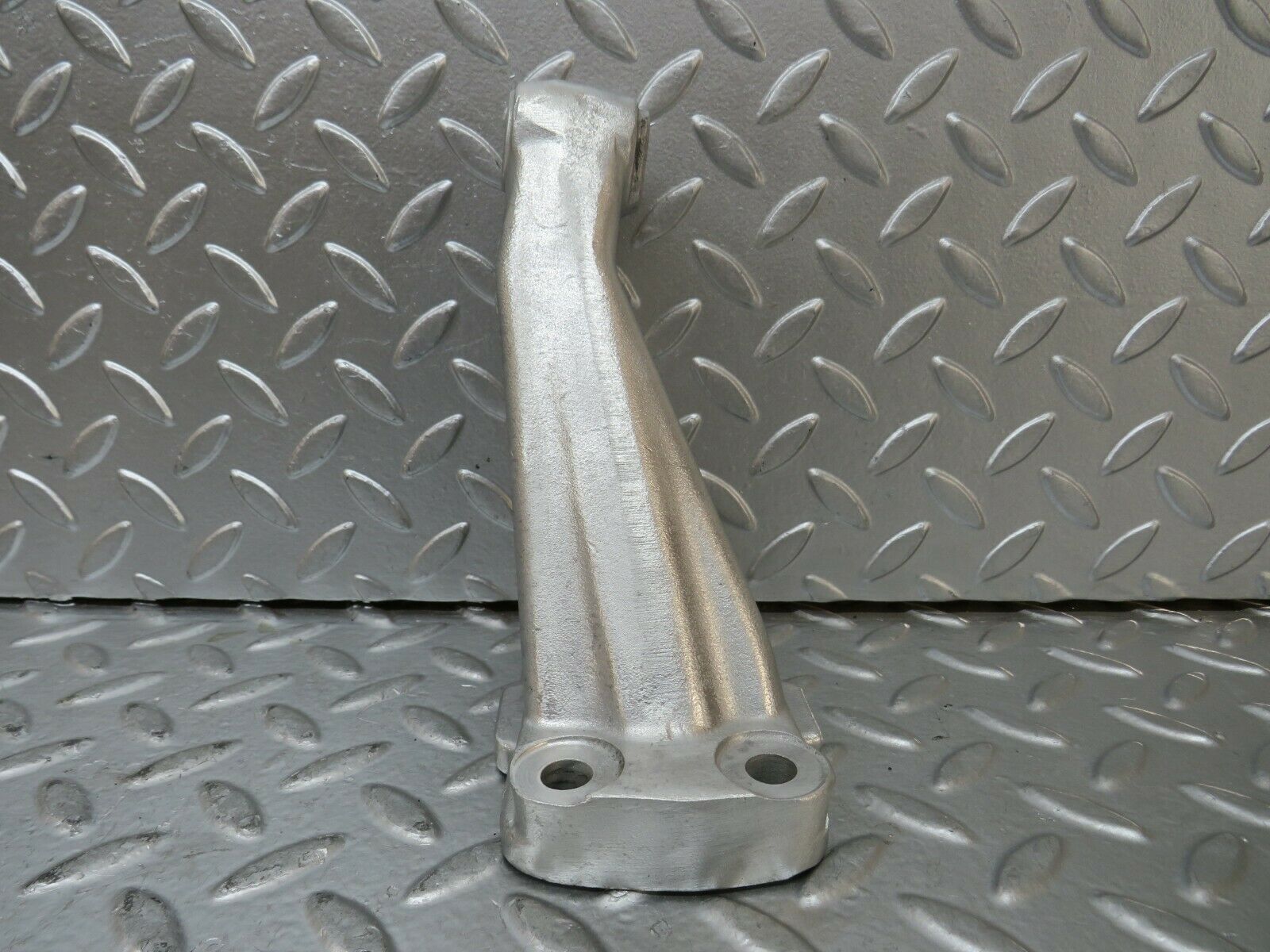 23593 Mercedes-Benz W114 280E Engine Mount Bracket Left 1802233804