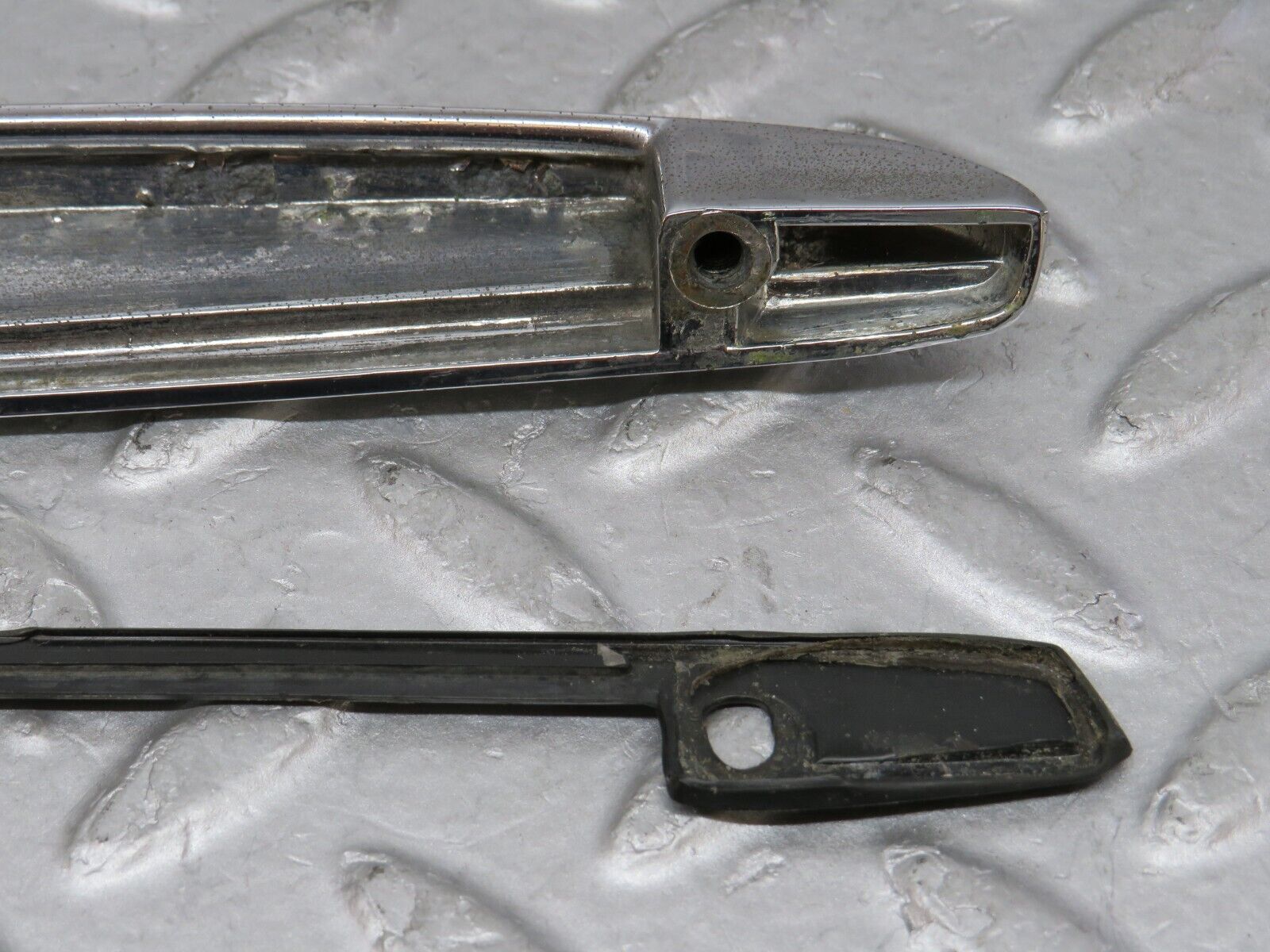 35707 Mercedes-Benz W108 Trunk Lid Chrome Handle