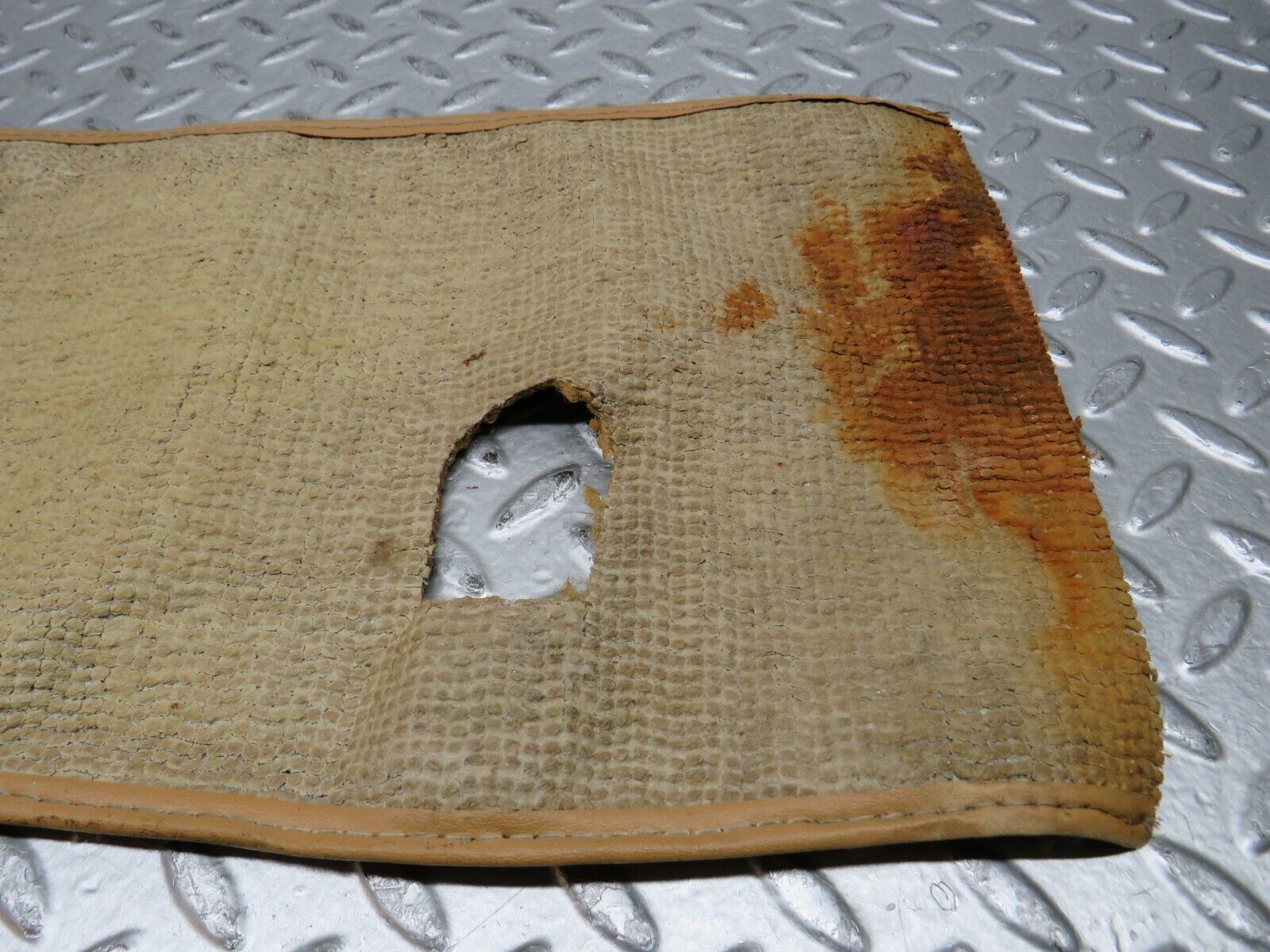 28683 Mercedes-Benz W123 230E Floor Carpet