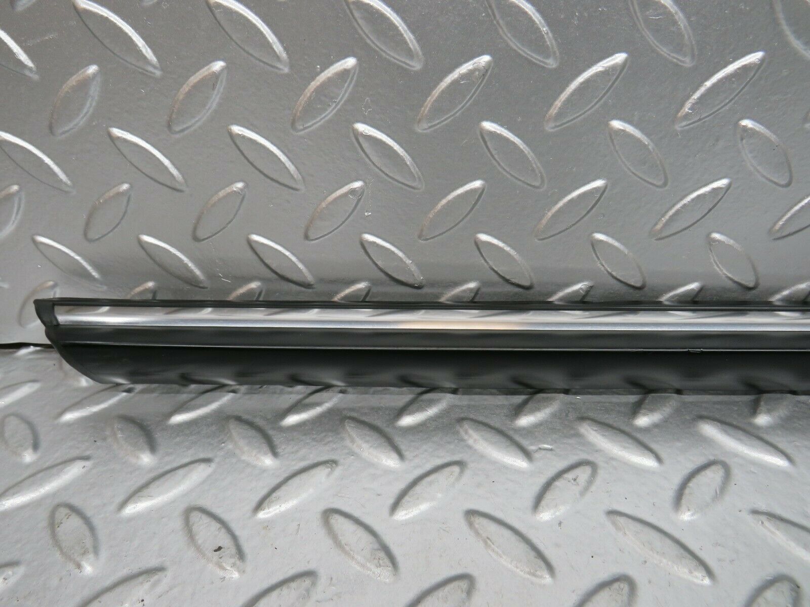 23188 Mercedes-Benz W116 350SE Rear Right Door Moulding Trim