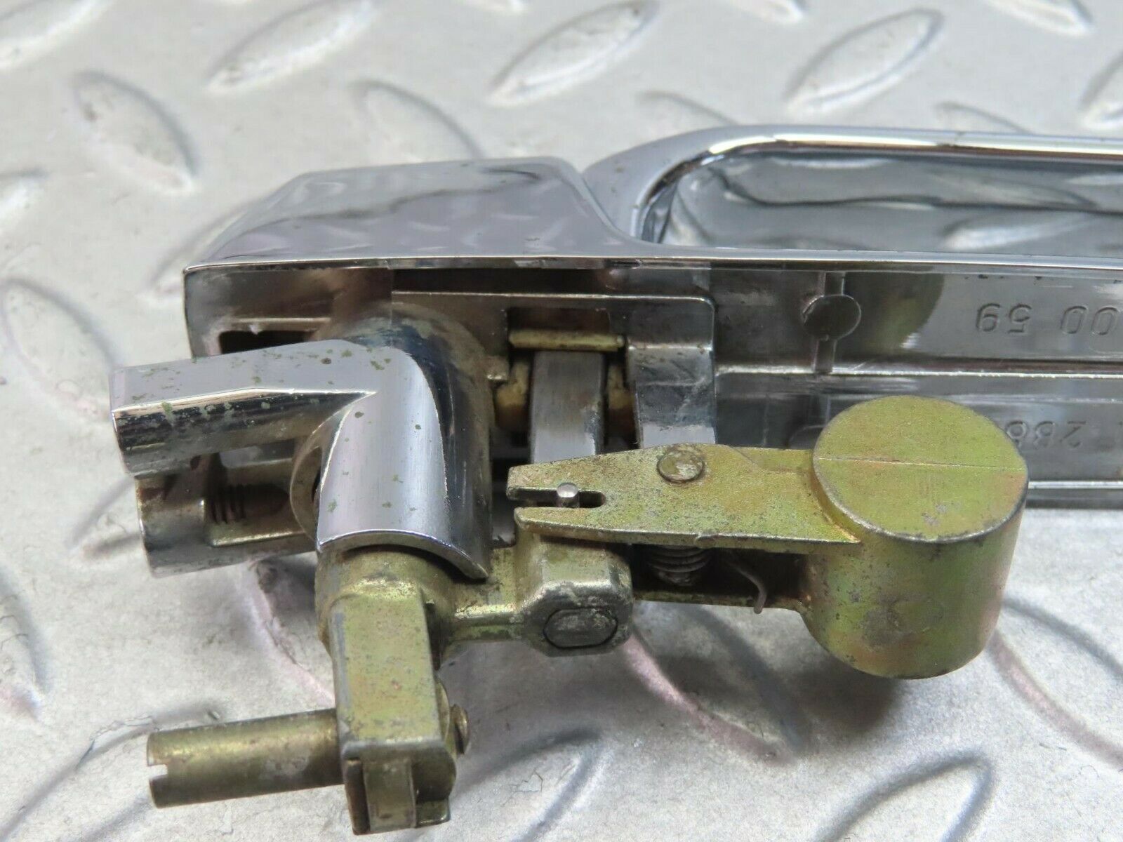 8753 Mercedes-Benz W116 Chrome Door Handle Rear Right 1167600059