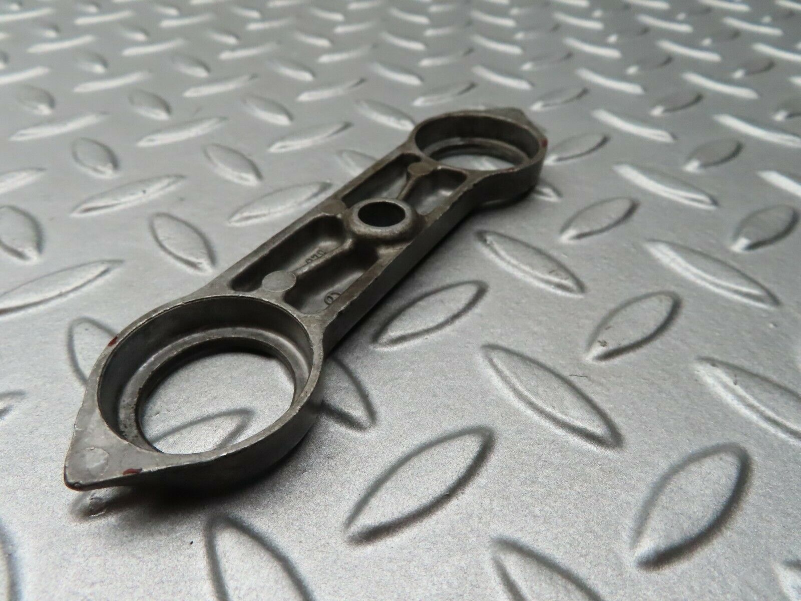 4742 Mercedes-Benz W114 280CE Coupe Fuel Injector Bracket 1300780341