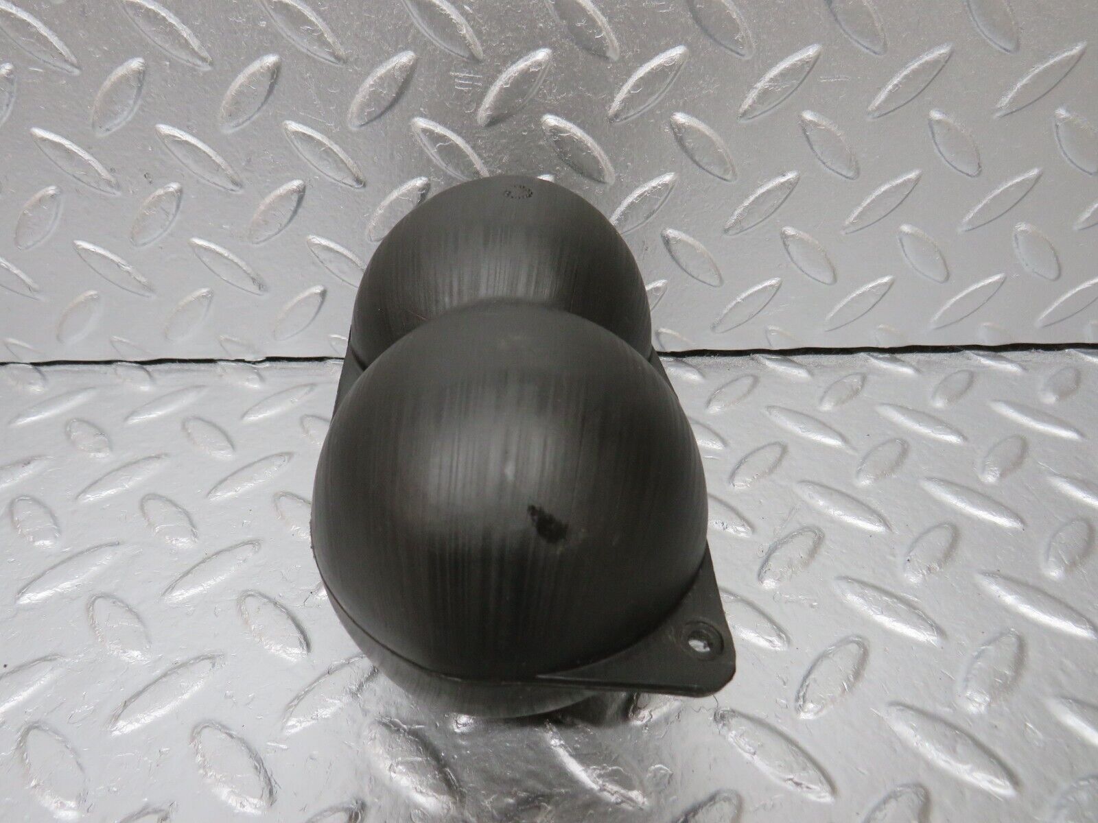 33990 Mercedes-Benz W124 260E Vacuum Reservoir Tank