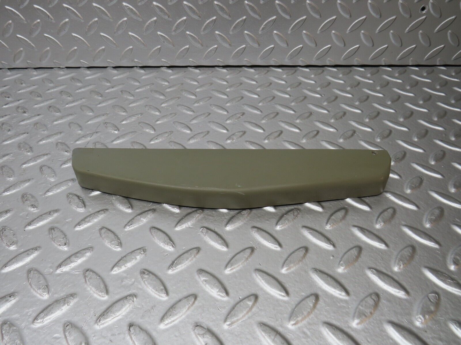 31267 Mercedes-Benz S124 220TE Wagon Rear Left Seat Hinge Cover 1246840537