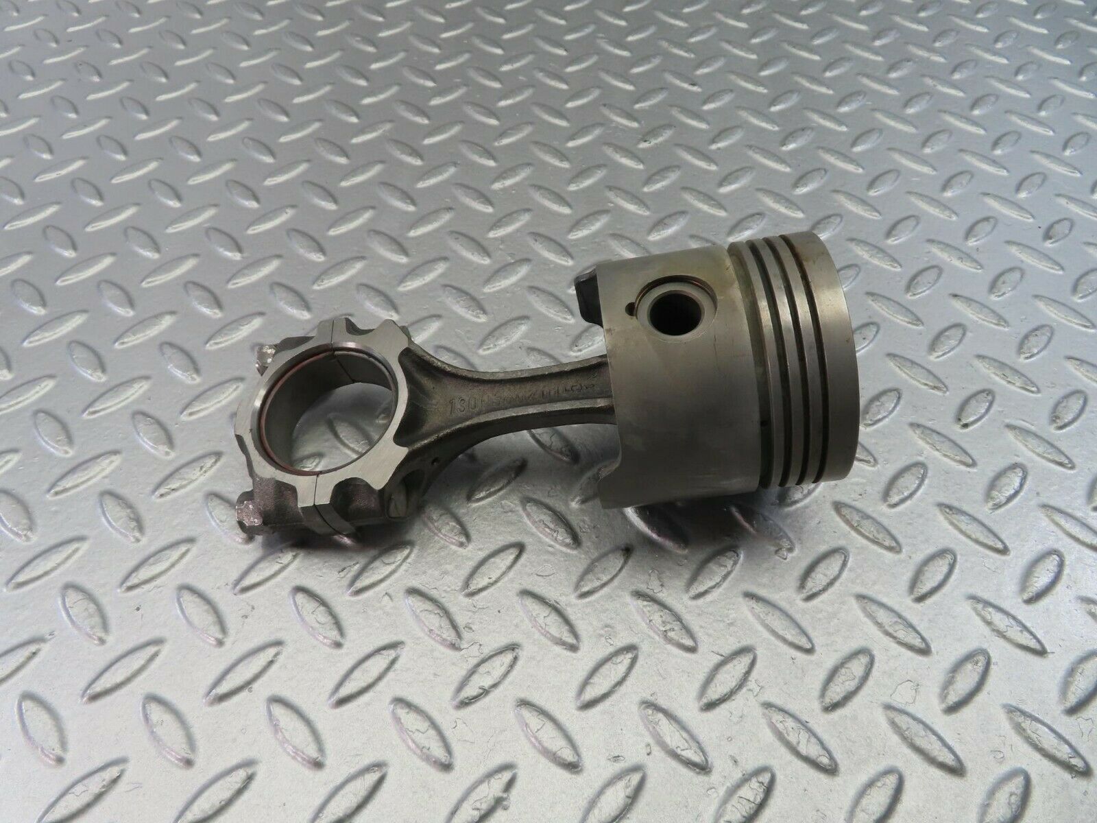 10164 Mercedes-Benz W108 Piston With Connecting Rod 86.49 mm 1300380201