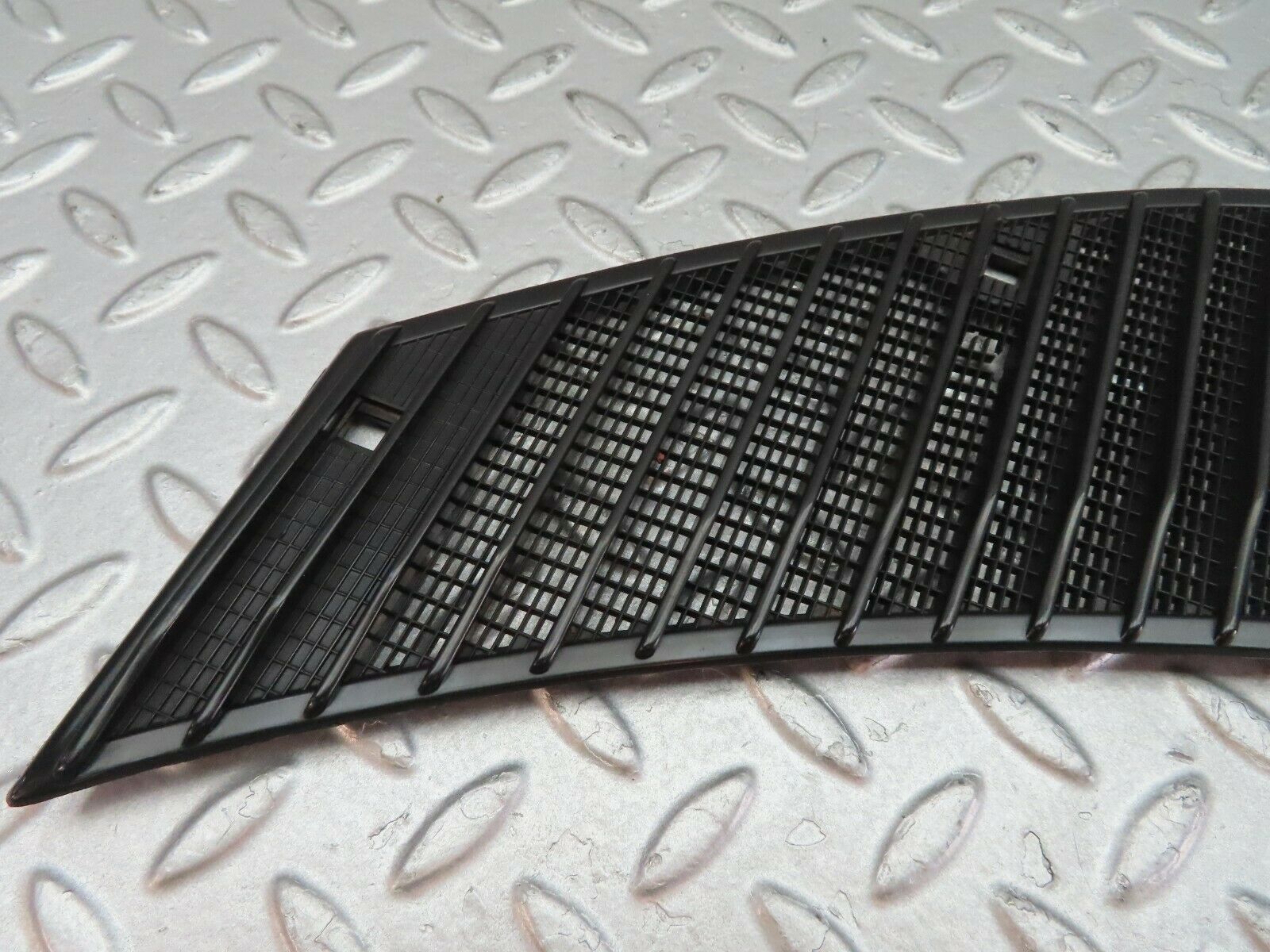 9578 Mercedes-Benz C123 280CE Coupe Air Intake Grill Left Side 1238362965