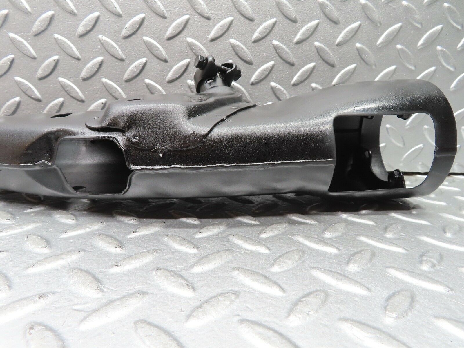 20934 Mercedes-Benz W114 250CE Coupe Steering Column Housing