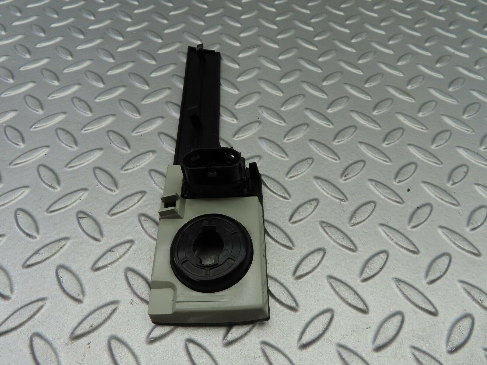 6458 Mercedes-Benz S124 E220 Wagon Headlight Control Switch Panel