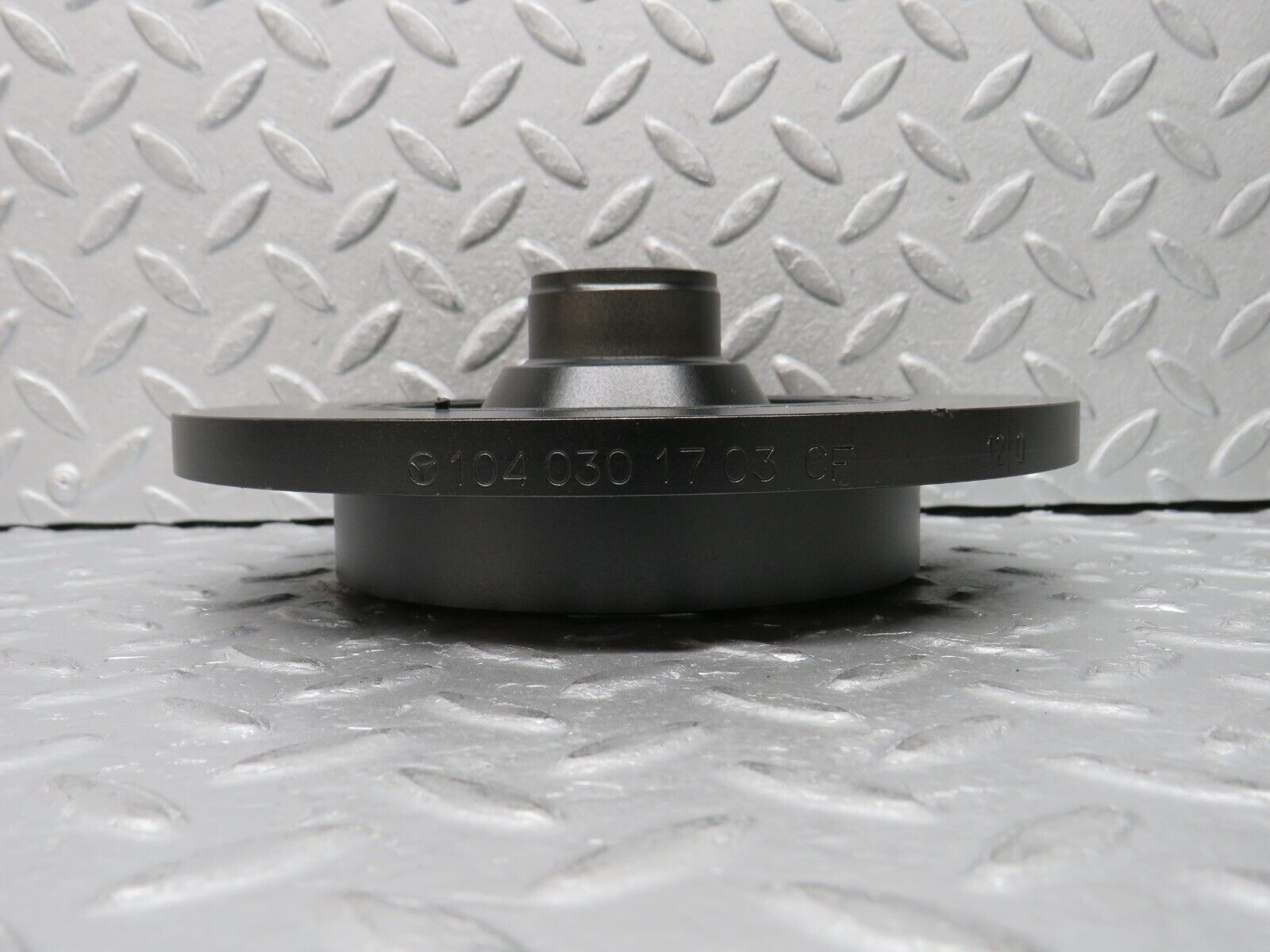 38543 Mercedes-Benz R129 280SL Coupe Crankshaft Vibration Damper 1040301703