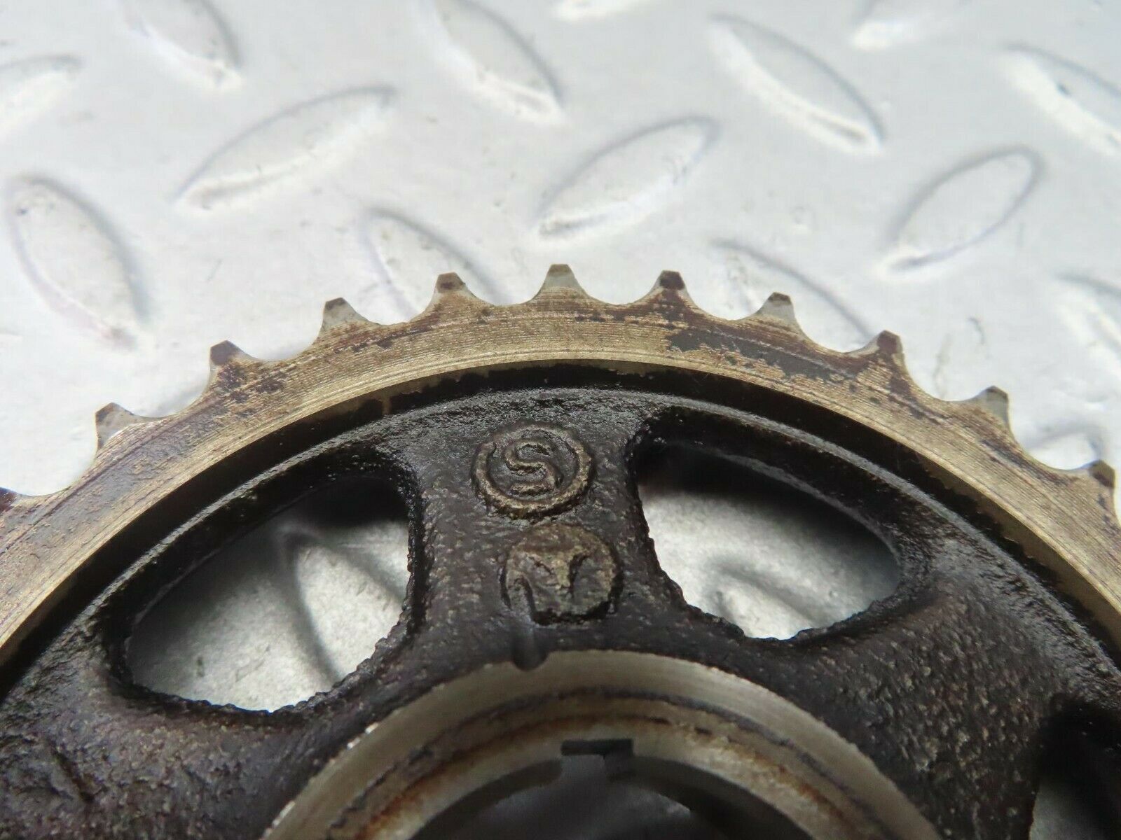 8446 Mercedes-Benz W116 Timing Gear 1160770312