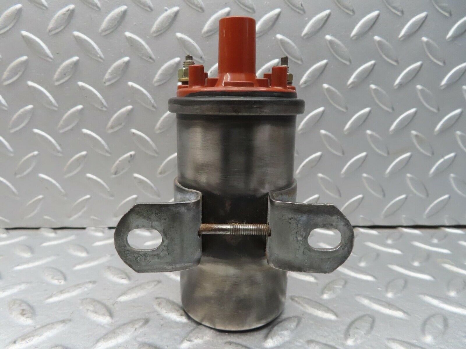 13661 Mercedes-Benz W123 200 Ignition Coil Bosch 0001584003