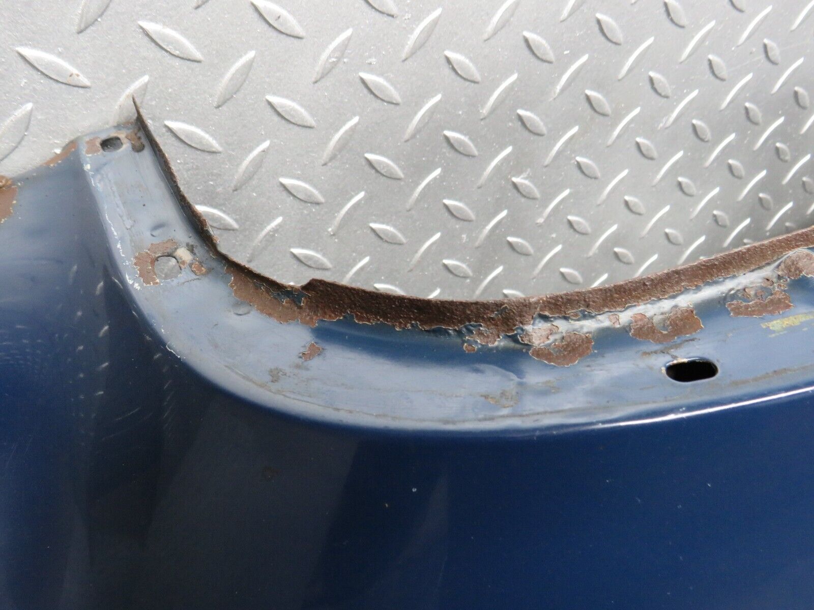 40522 Mercedes-Benz W110 230 Bonnet