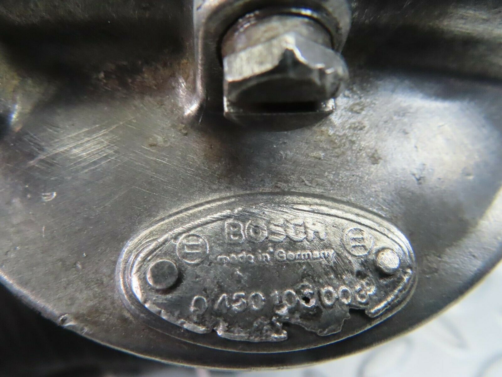8916 Mercedes-Benz W108 Fuel Filter Housing Bosch 0450108003