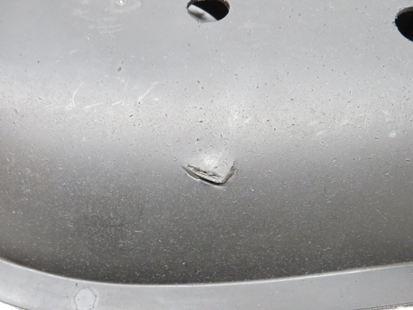 36460 Mercedes-Benz W201 190E 2.0L Rear Control Arm Cover 1243520088