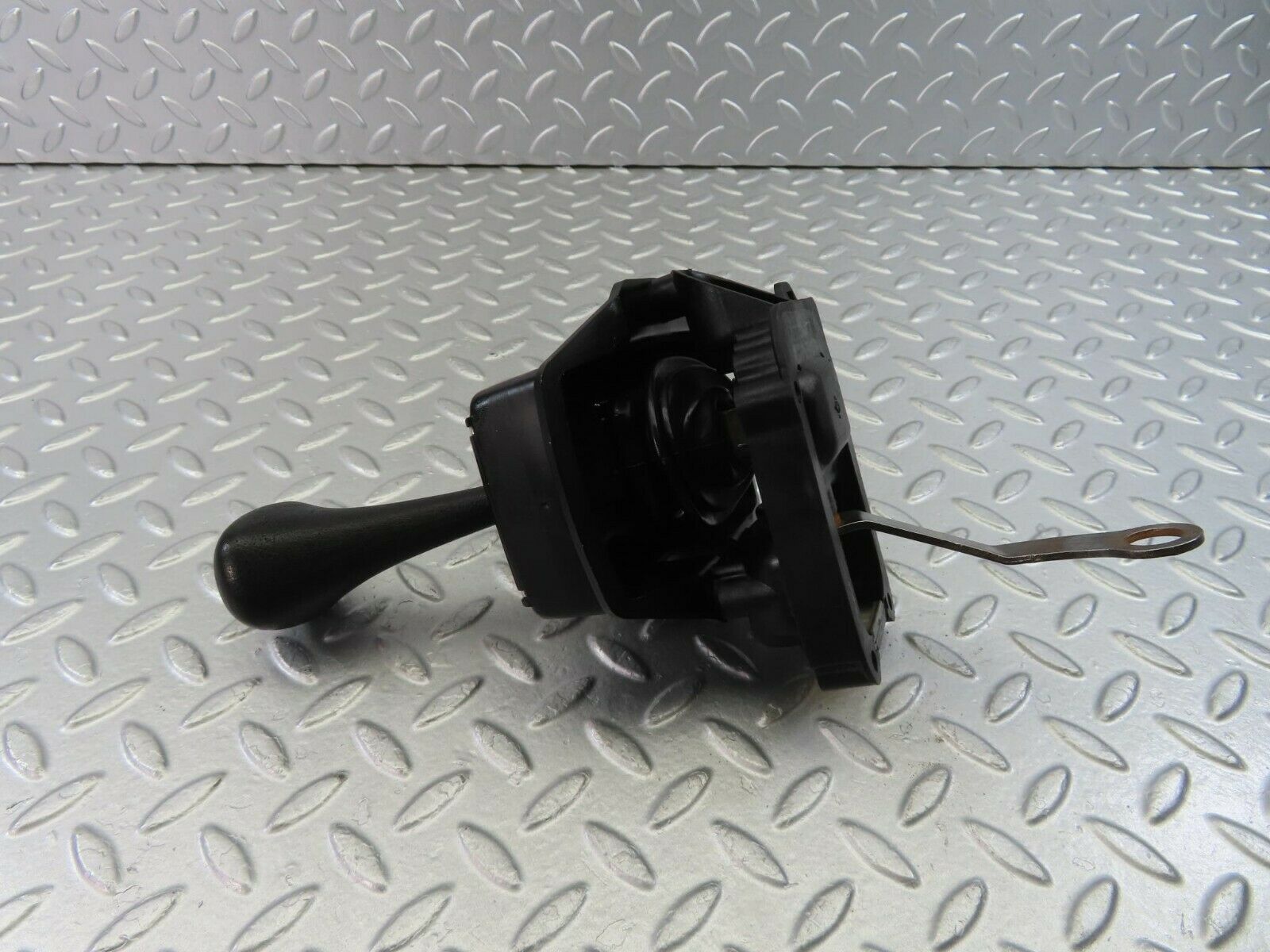 9893 Mercedes-Benz C123 230CE Coupe Automatic Gear Shift Selector