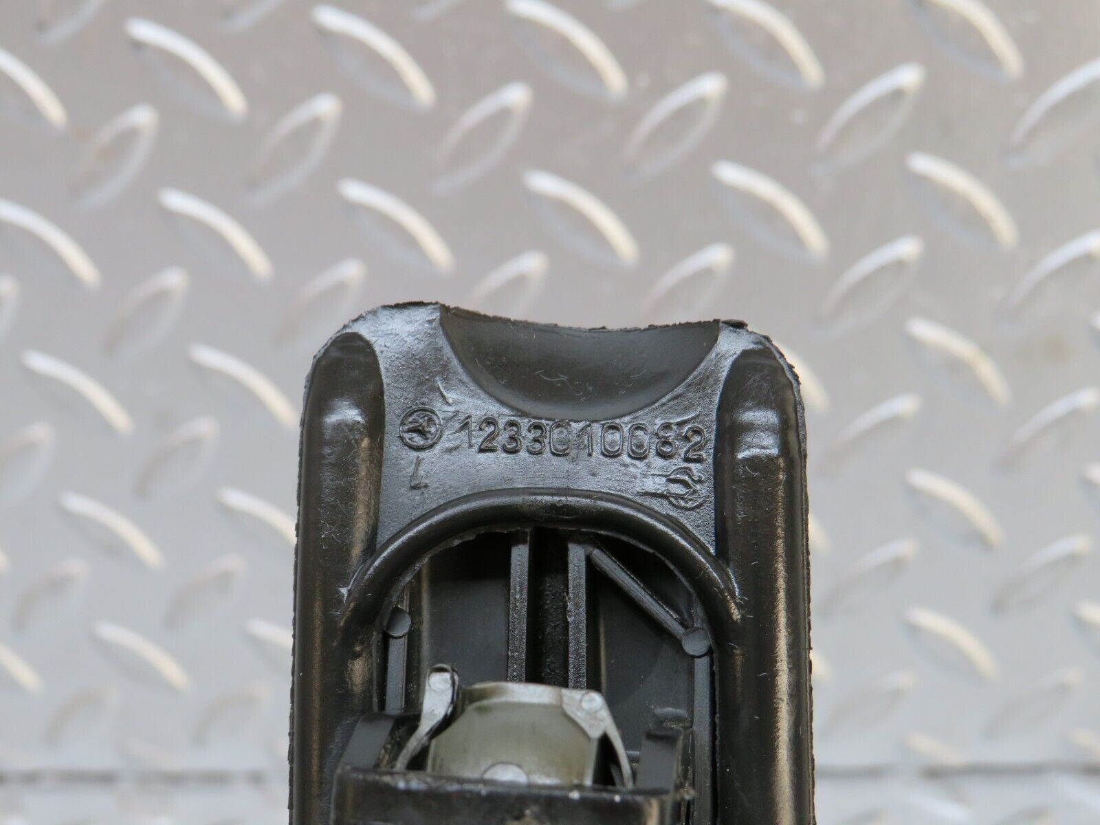 28328 Mercedes-Benz S123 240D Wagon Accelerator Pedal With Rubber 1233010082