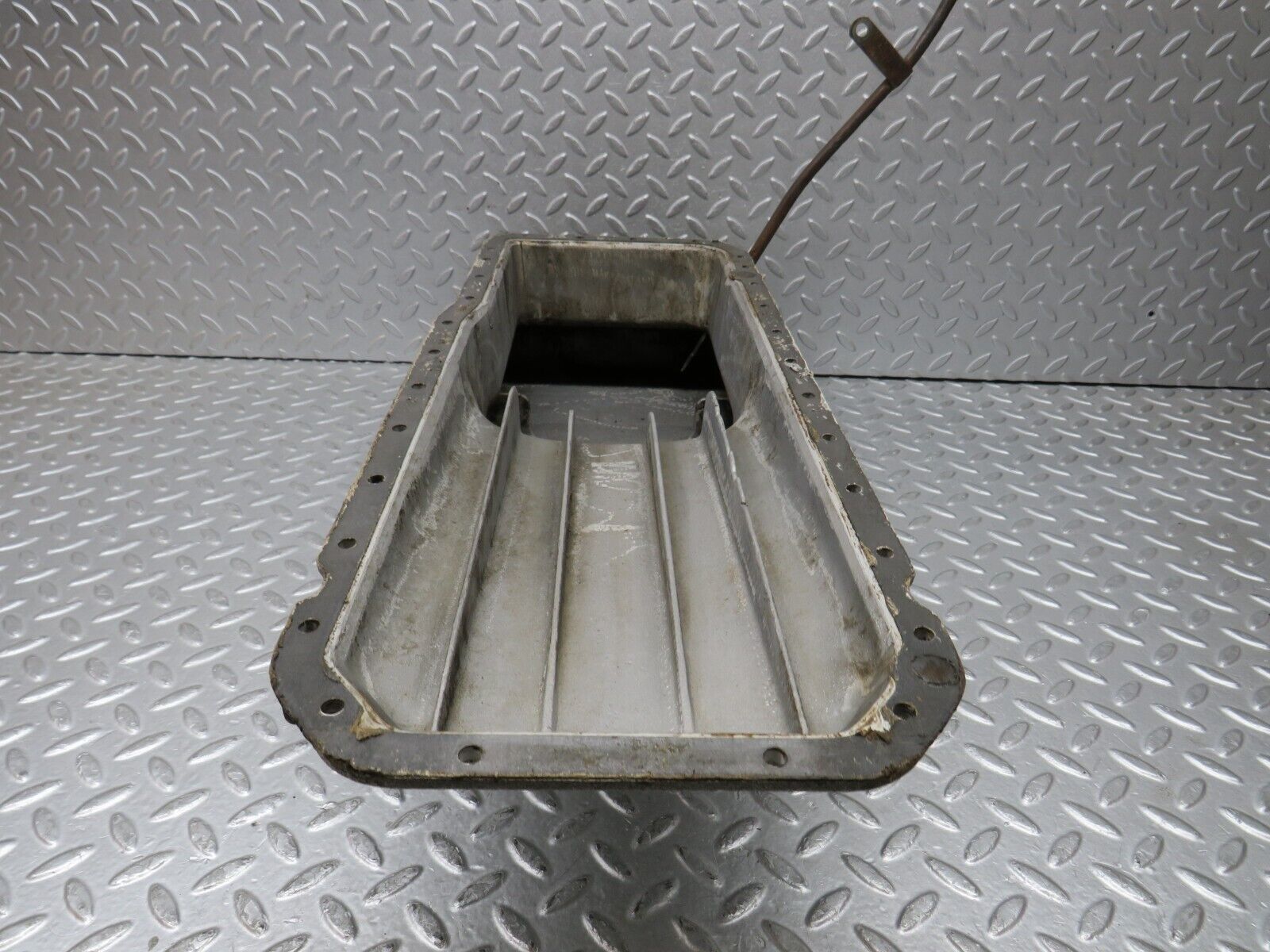 37672 Mercedes-Benz W109 300SEL Oil Pan Oil Sump 1160101413