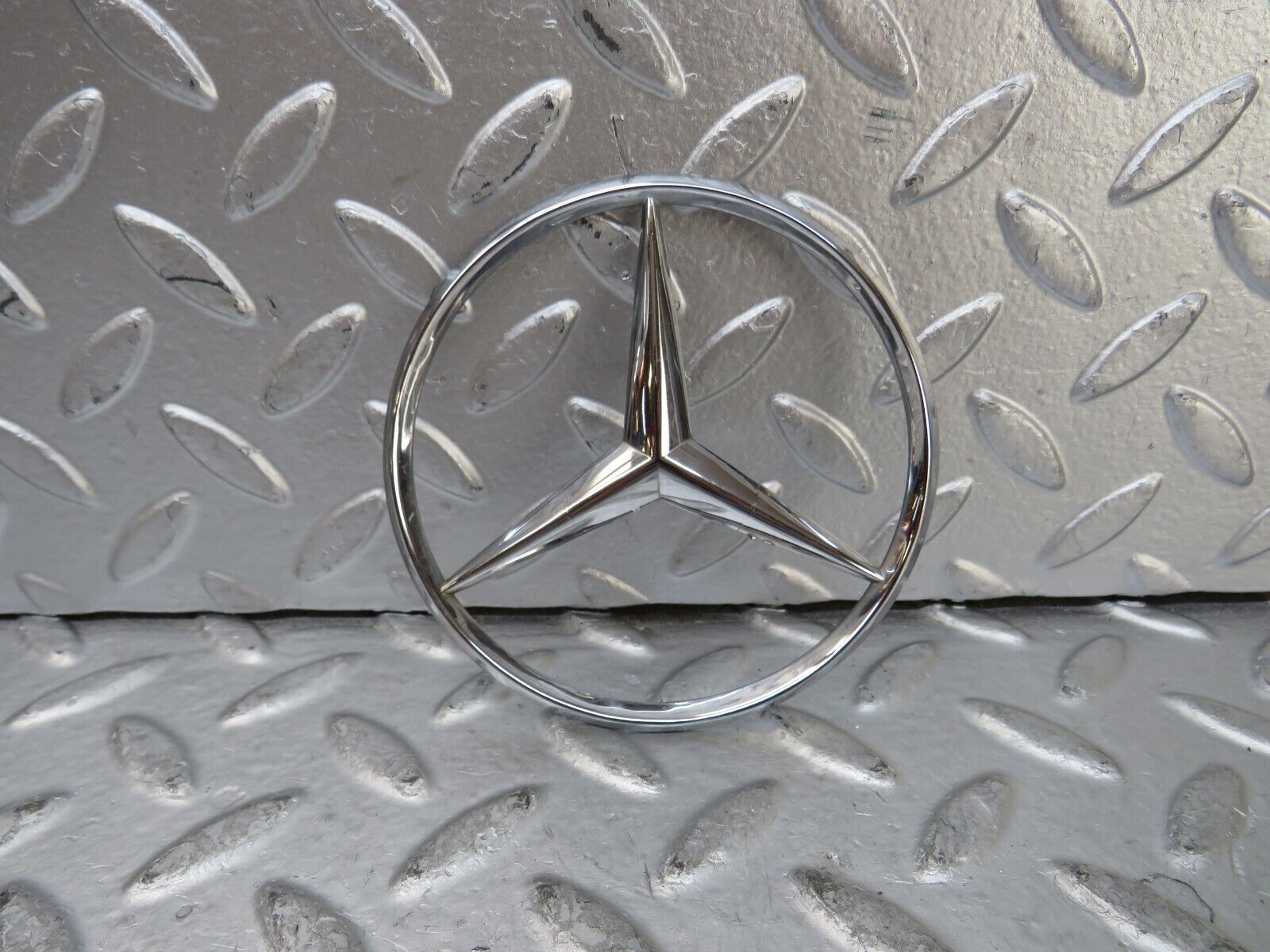 26487 Mercedes-Benz C124 220CE Coupe Chrome Rear Emblem 2017580058