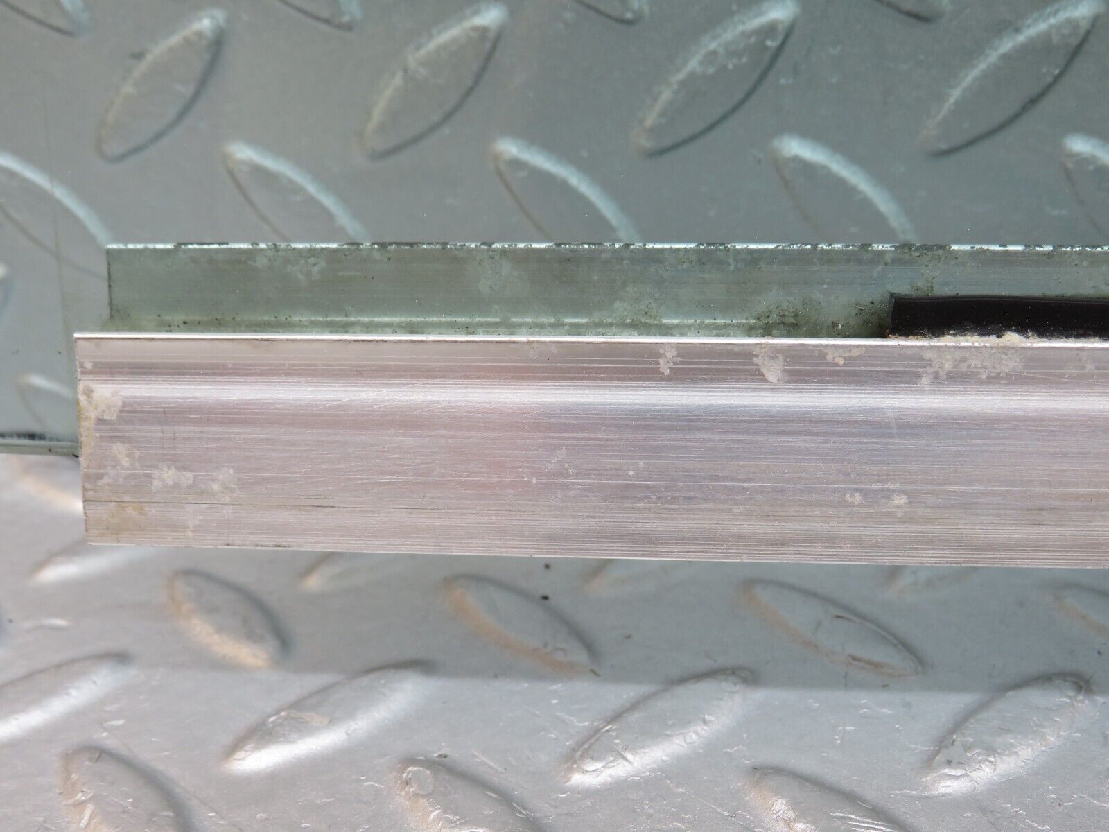 36040 Mercedes-Benz W126 420SE Rear Left Door Window Glass