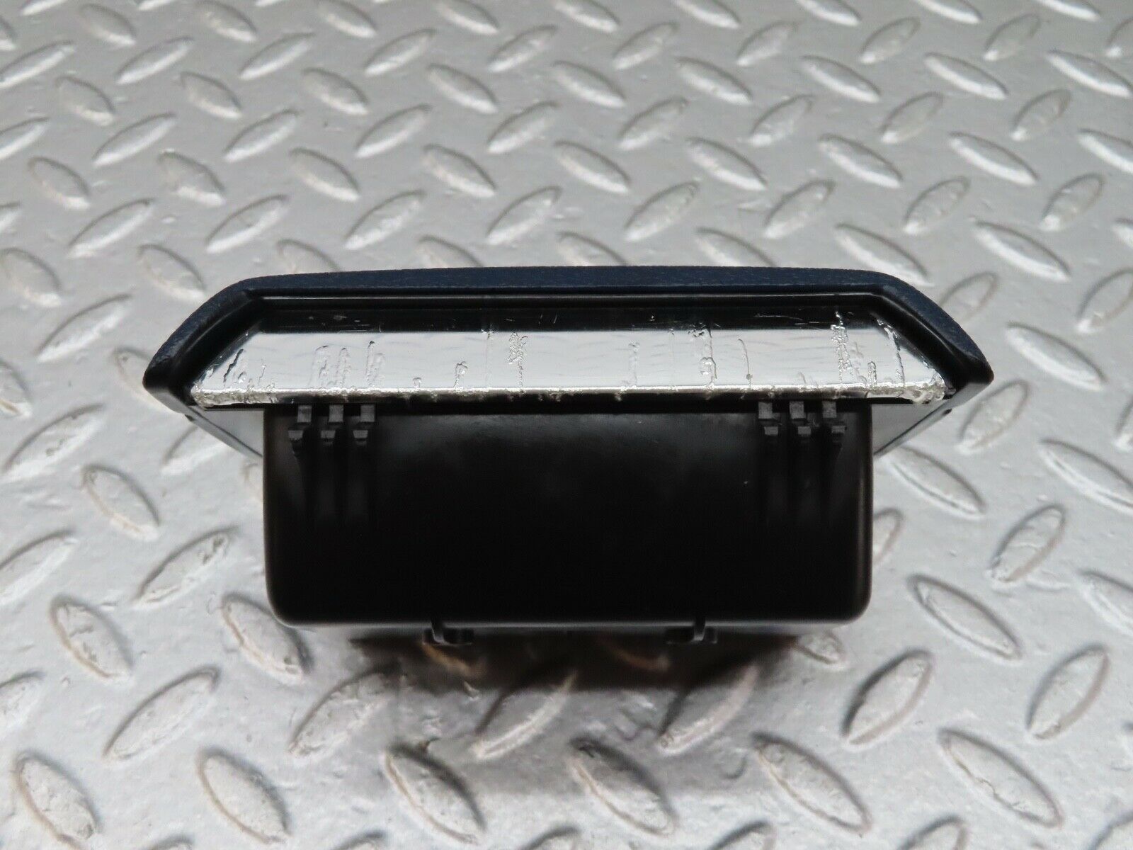 18104 Mercedes-Benz W123 200 Rear Door Ashtray