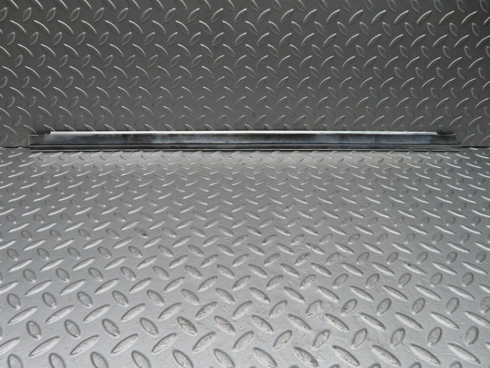 13111 Mercedes-Benz W111 220S Rear Left Door Chrome Moulding Trim