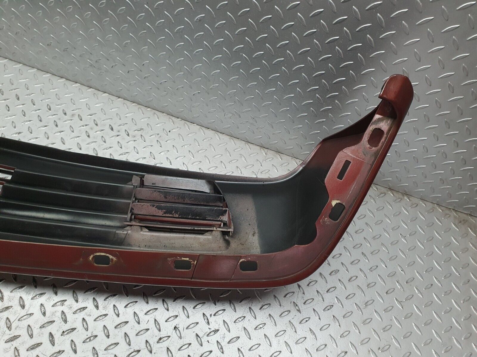 41276 Mercedes-Benz W126 300SE Front Bumper 1268802440 1268800205