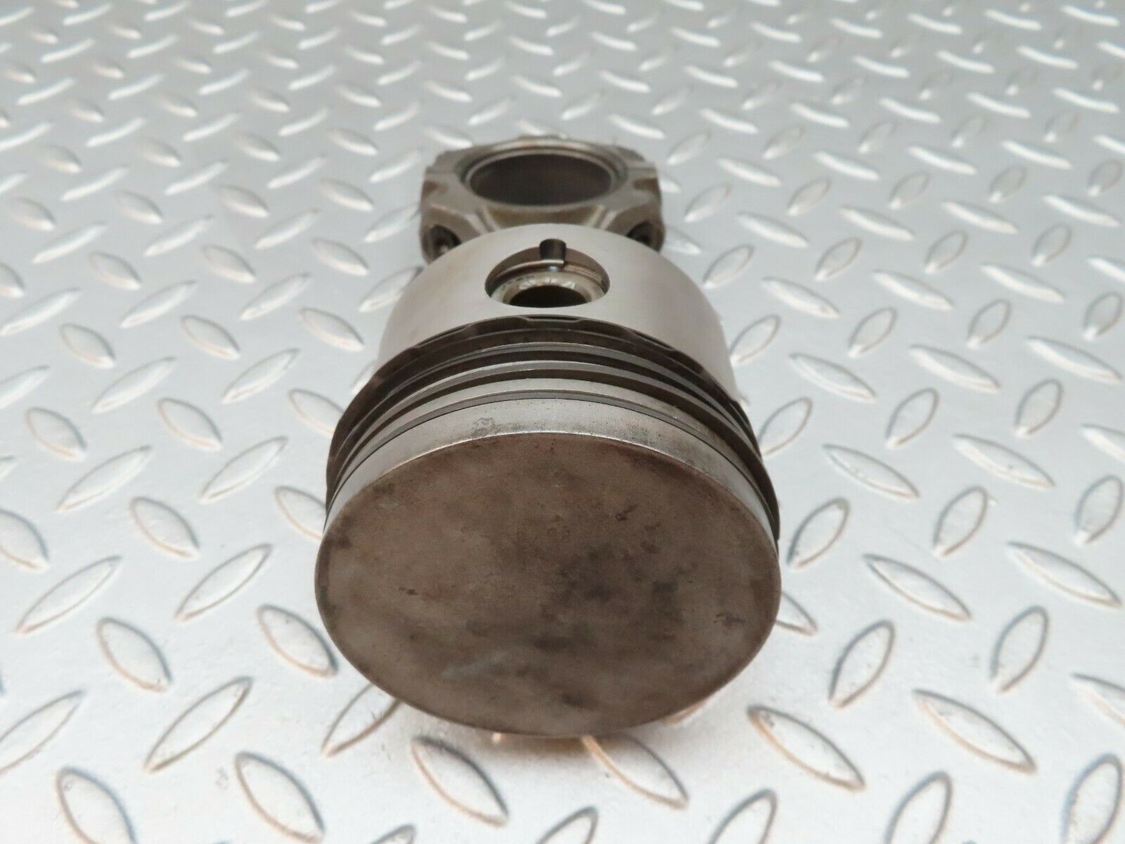 3507 Mercedes-Benz W108 280SE Piston With Connecting Rod 86.49 mm