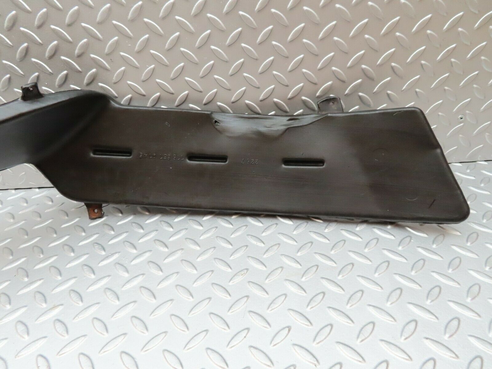 4605 Mercedes-Benz W114 280CE Coupe Air Duct Heater Ventilation L 1158310145