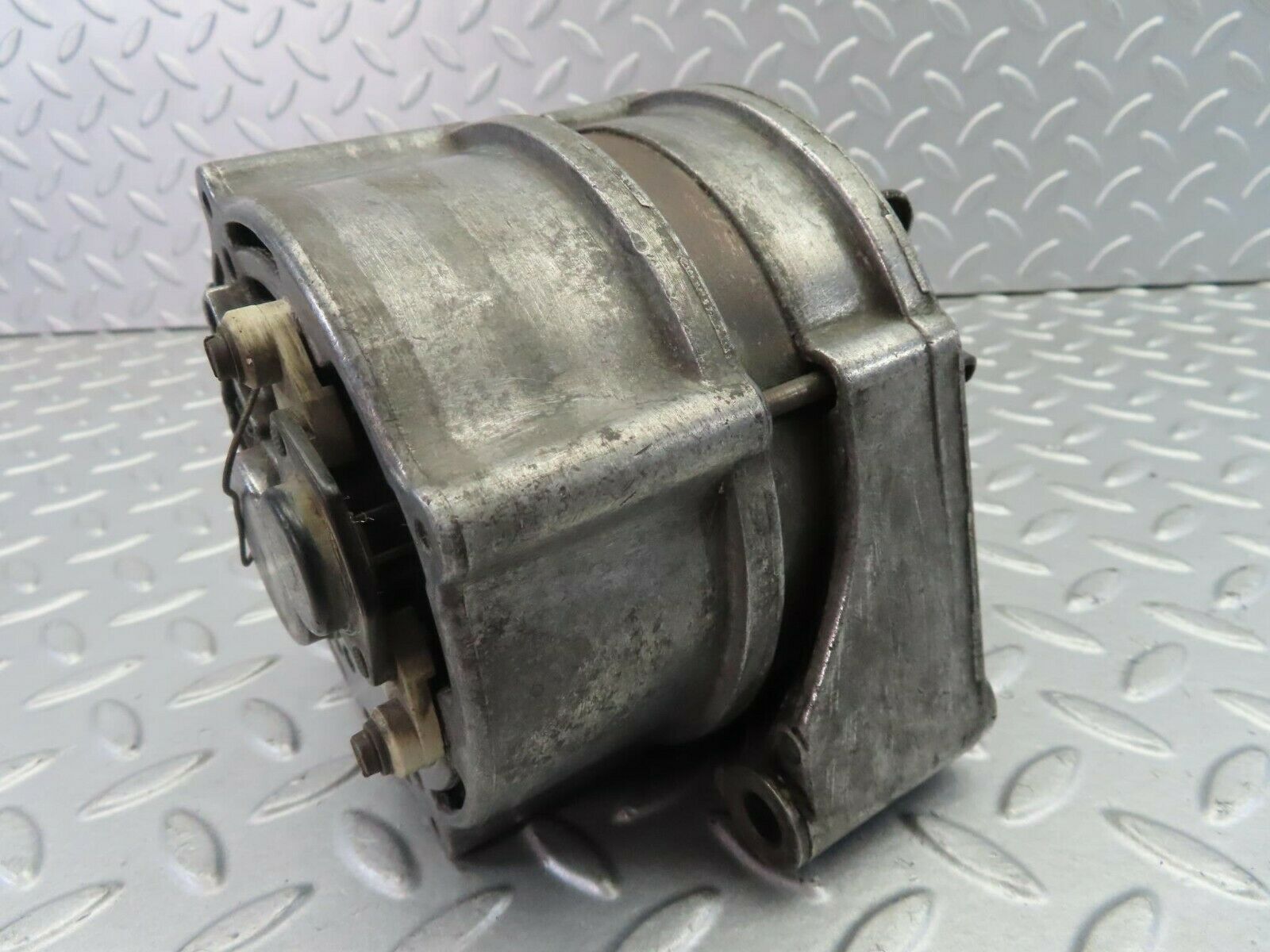 7553 Mercedes-Benz Alternator Bosch 1197311023