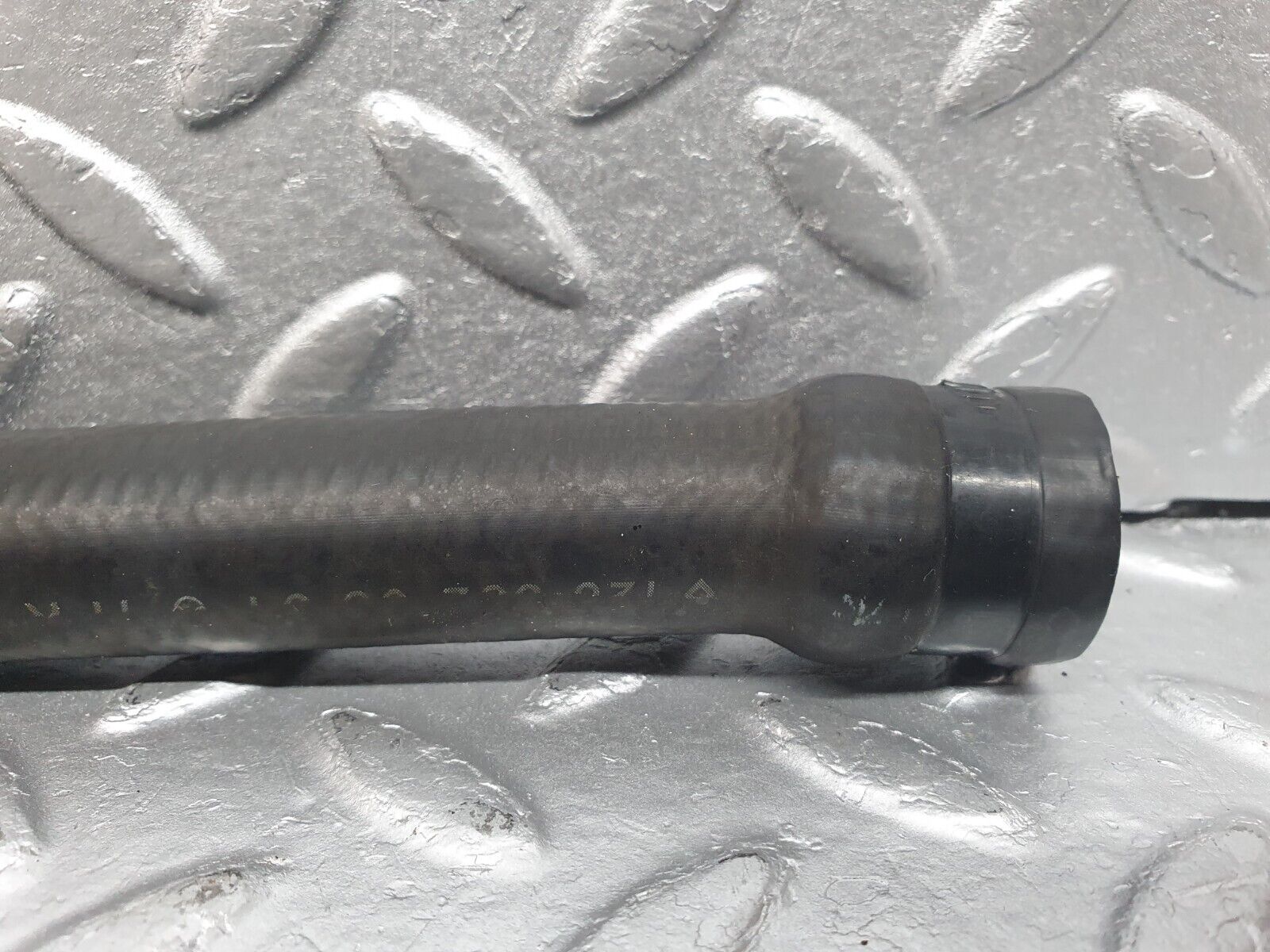 40983 Mercedes-Benz W126 300SE Heater Hose 1260320394