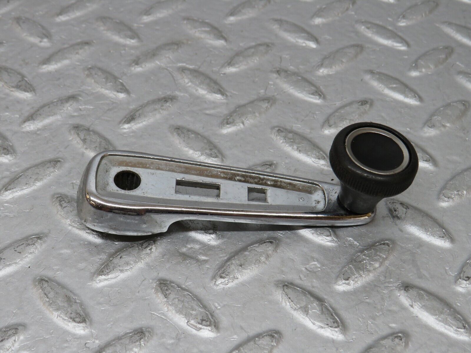 35727 Mercedes-Benz W108 Window Lifter Crank Handle