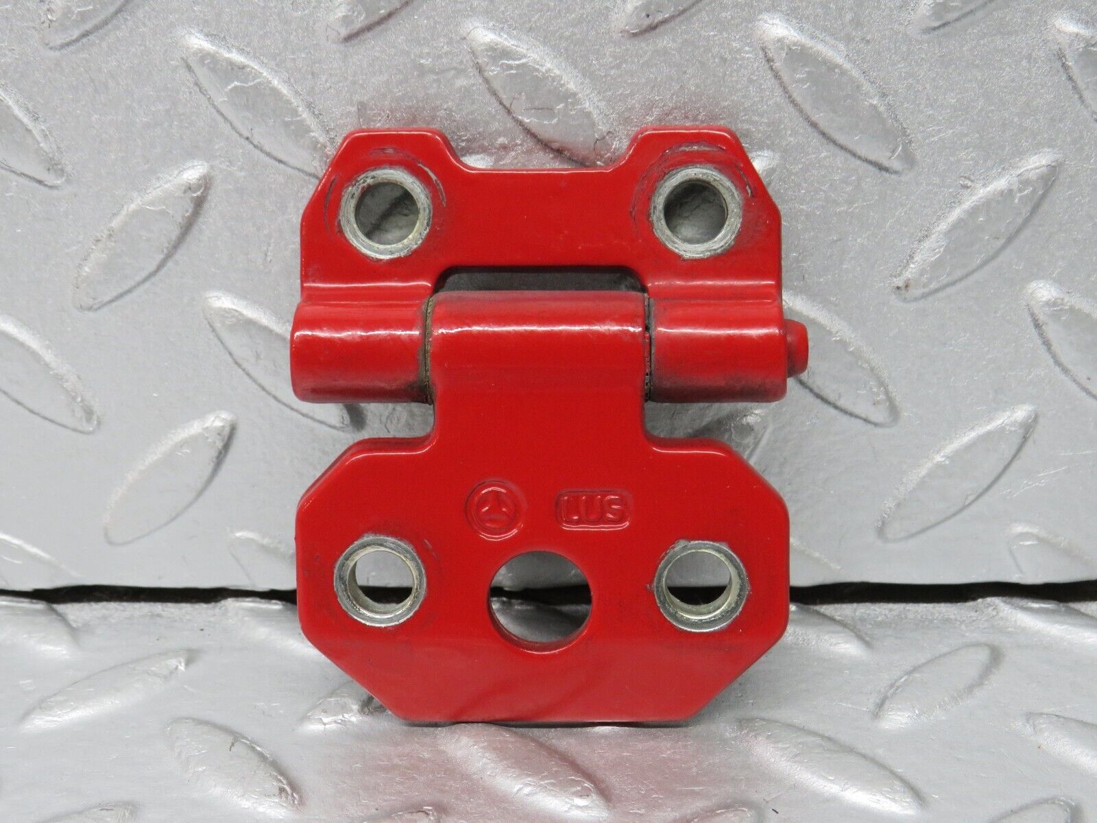 38800 Mercedes-Benz W201 190E 2.6L Door Hinge Right Side