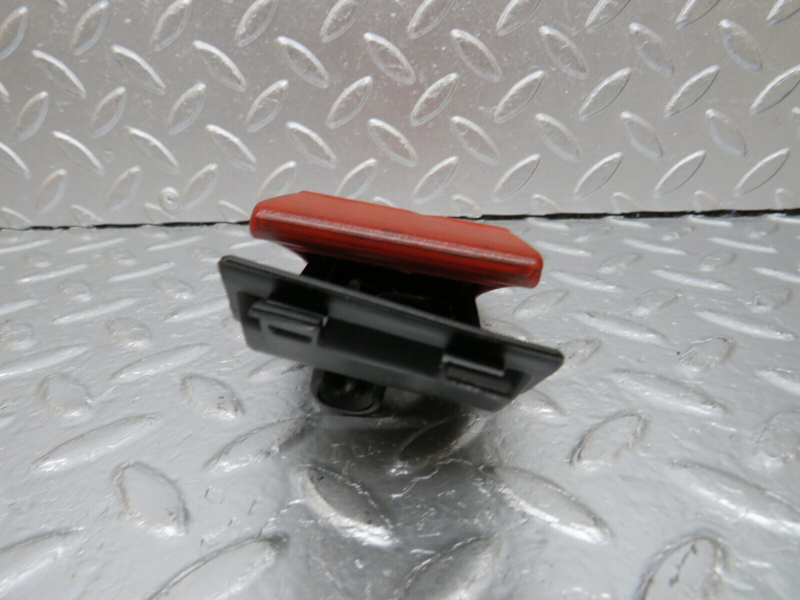 34043 Mercedes-Benz W124 260E Hood Opener Bonnet Opener Release