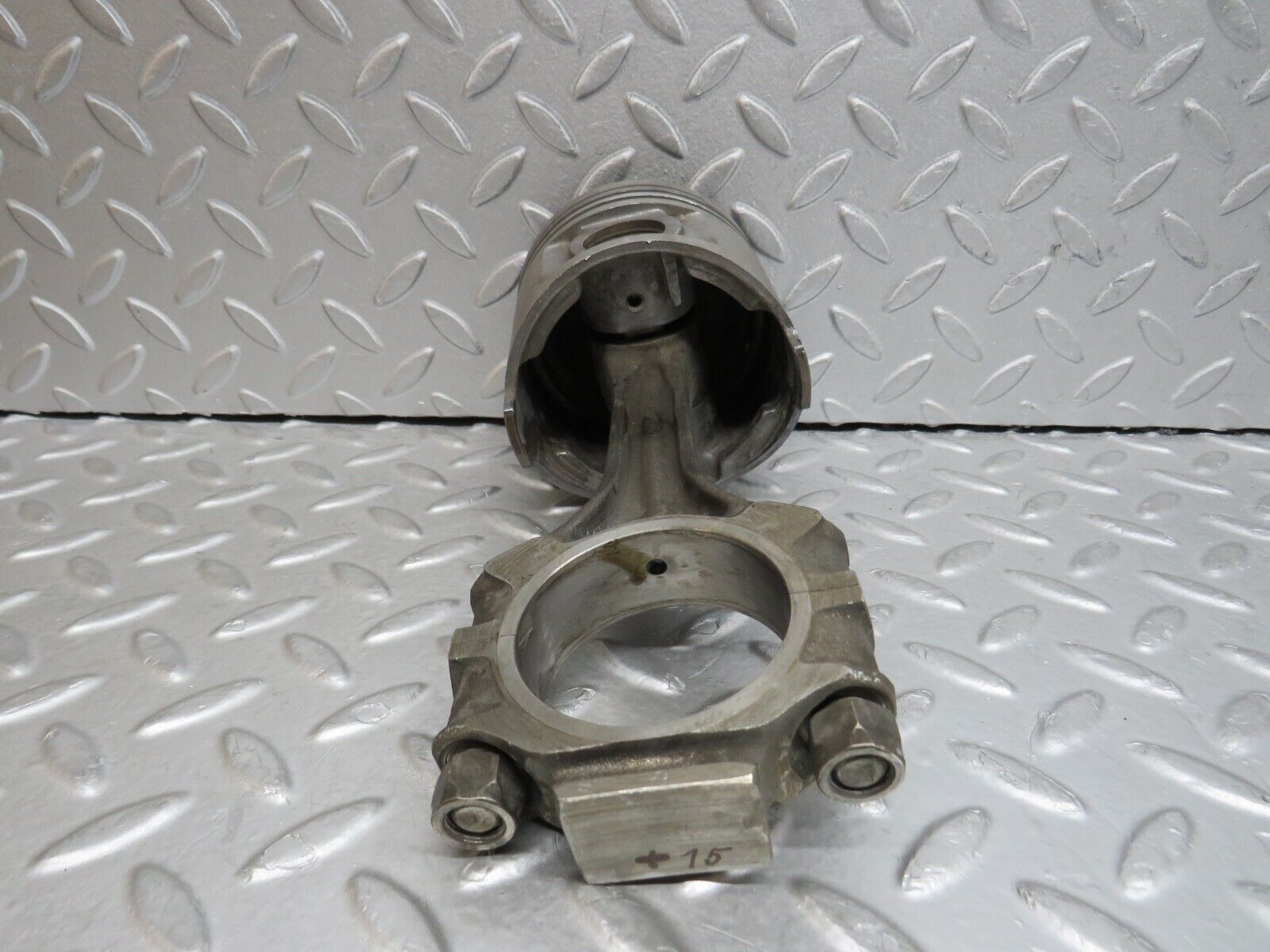 37627 Mercedes-Benz W109 300SEL Piston With Connecting Rod 91.5 mm