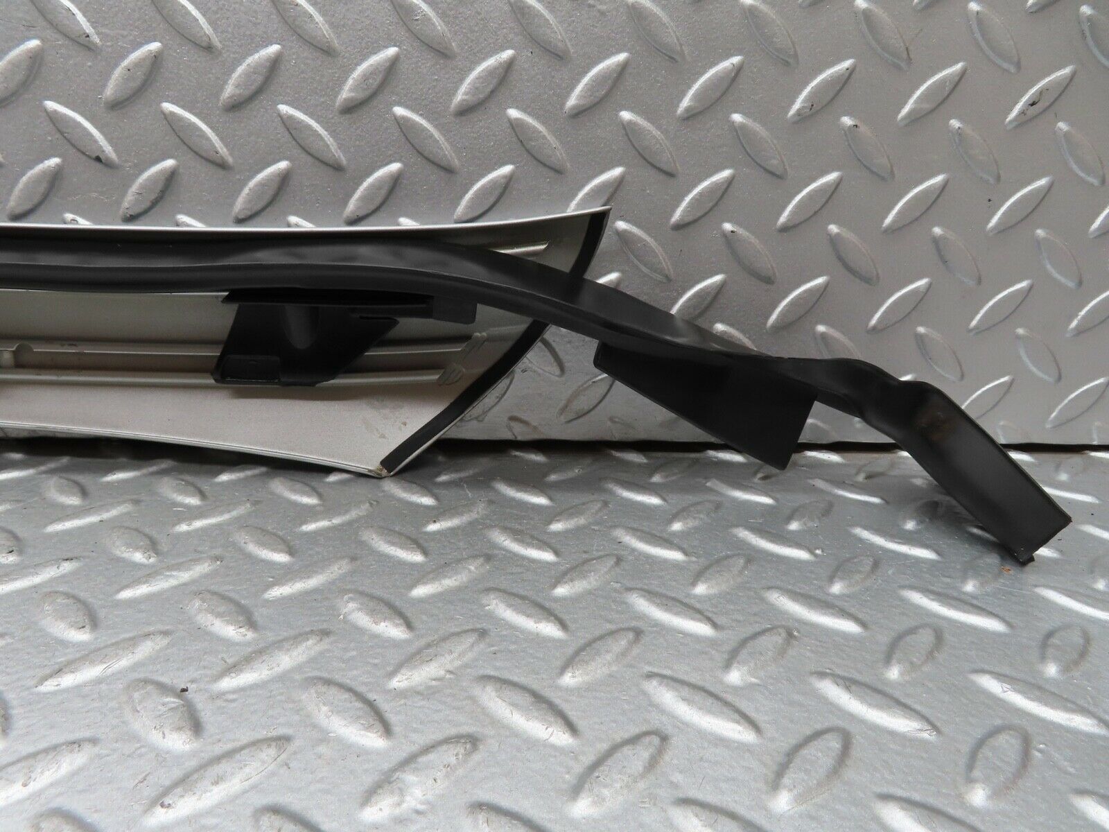 19496 Mercedes-Benz C140 CL420 Coupe A Pillar Exterior Cover Left Side