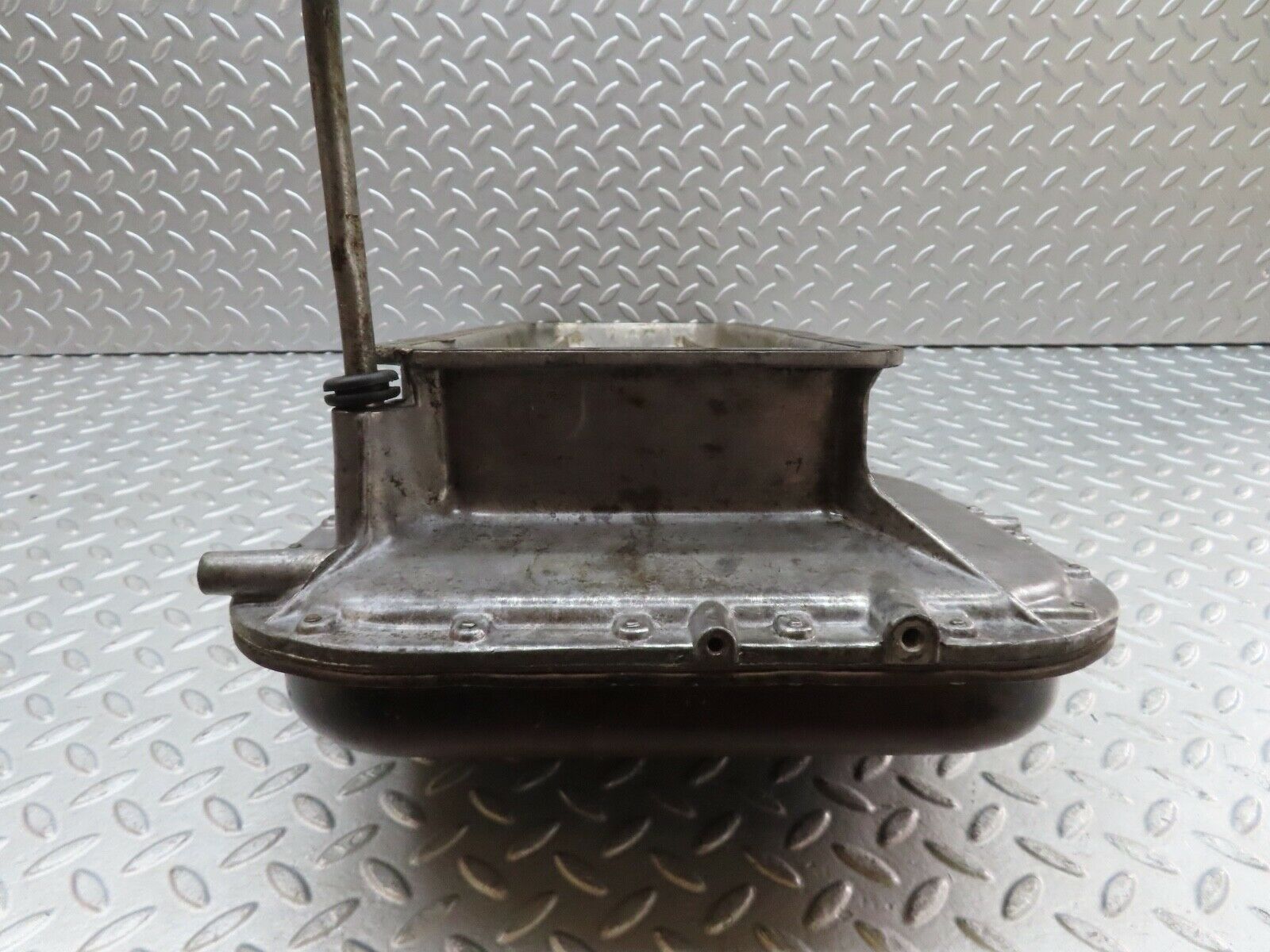 17805 Mercedes-Benz W116 450SEL Oil Pan Oil Sump 1160142602