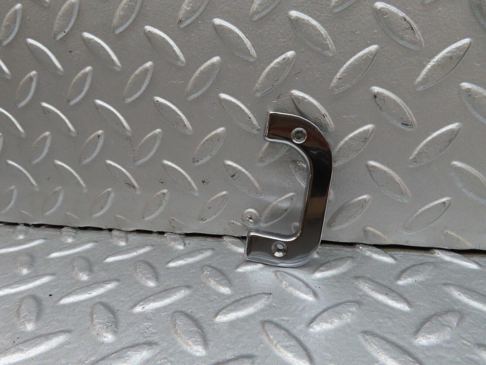17951 Mercedes-Benz W123 200 Left Interior Chrome Door Latch Trim 1237230124