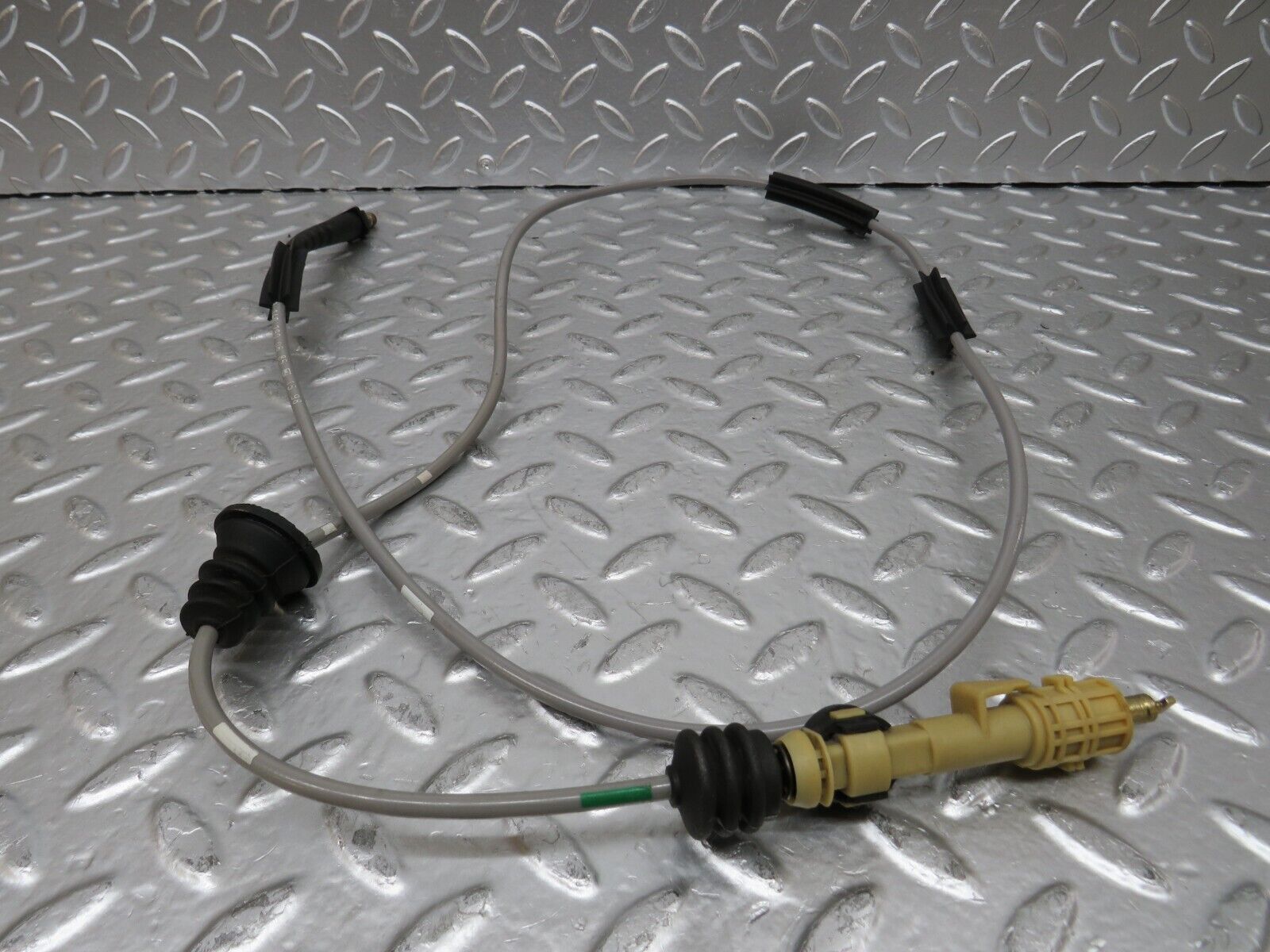 24948 Mercedes-Benz W140 S320 Brake Control Cable 1402900685